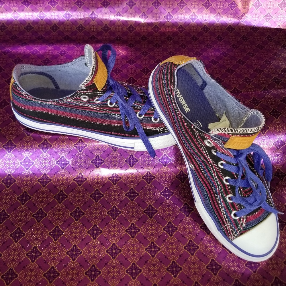 Multi Color Striped Converse! Women's size 5.5